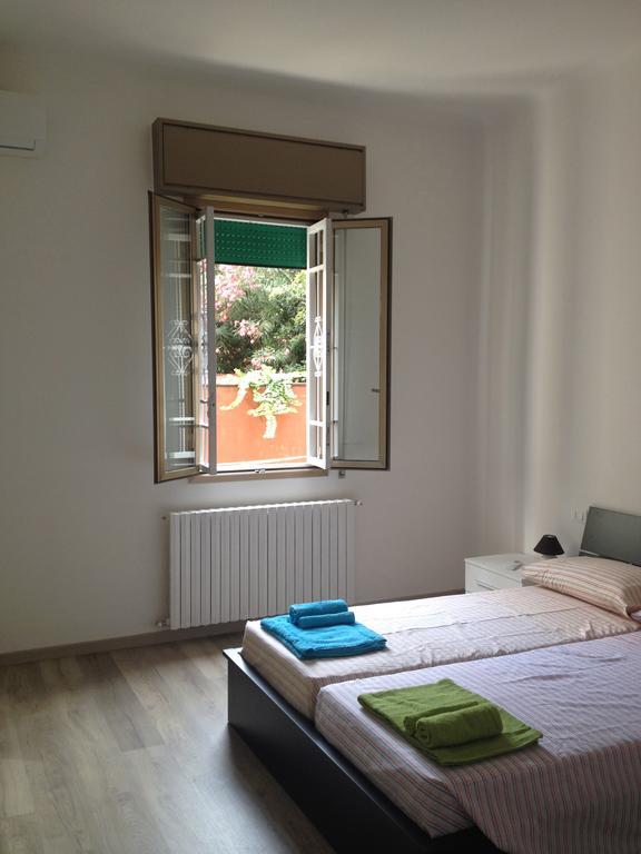 Cornerapartment III Bologna Bagian luar foto